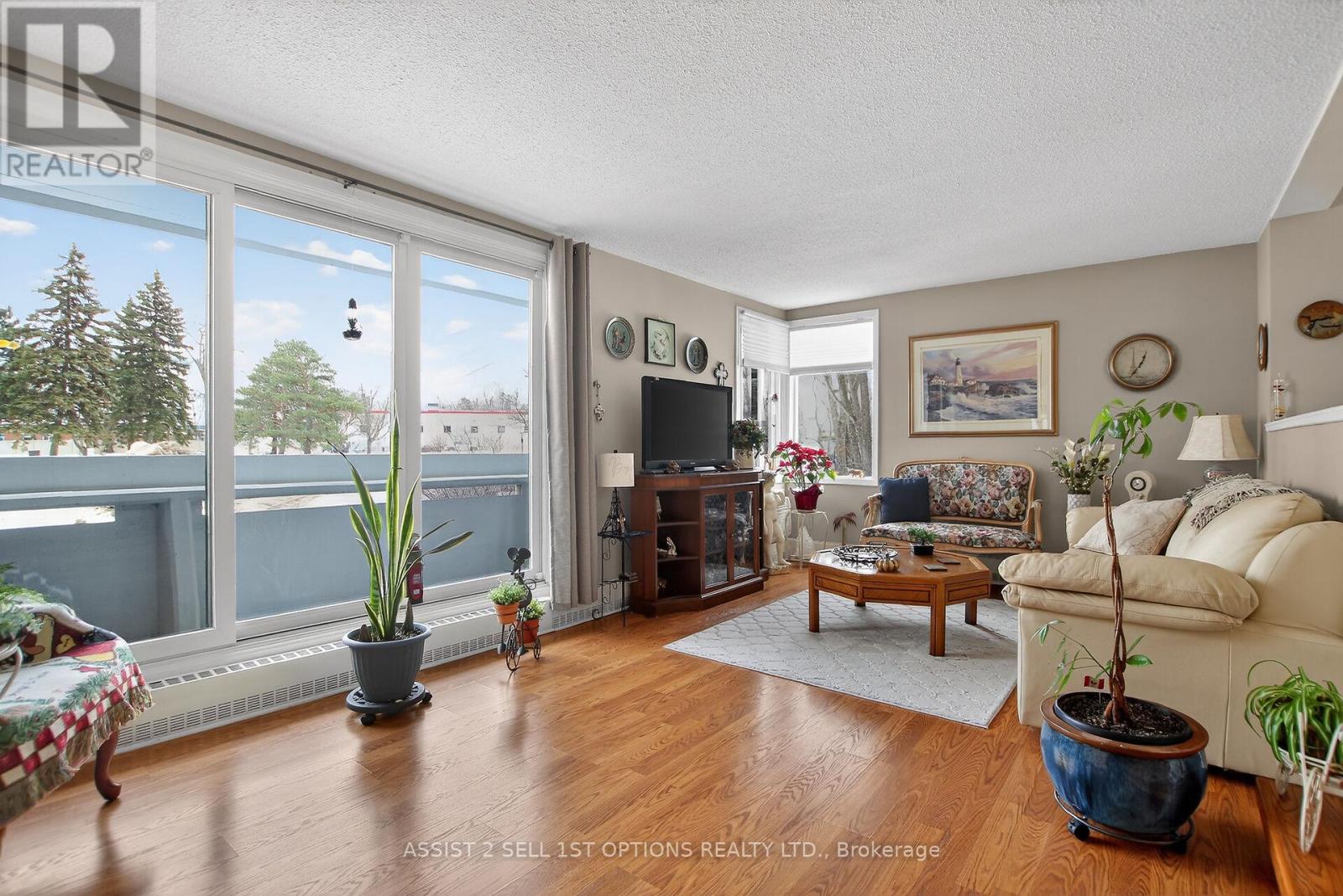 103 - 1081 Ambleside Drive, Ottawa, Ontario  K2B 8C8 - Photo 9 - X12809612