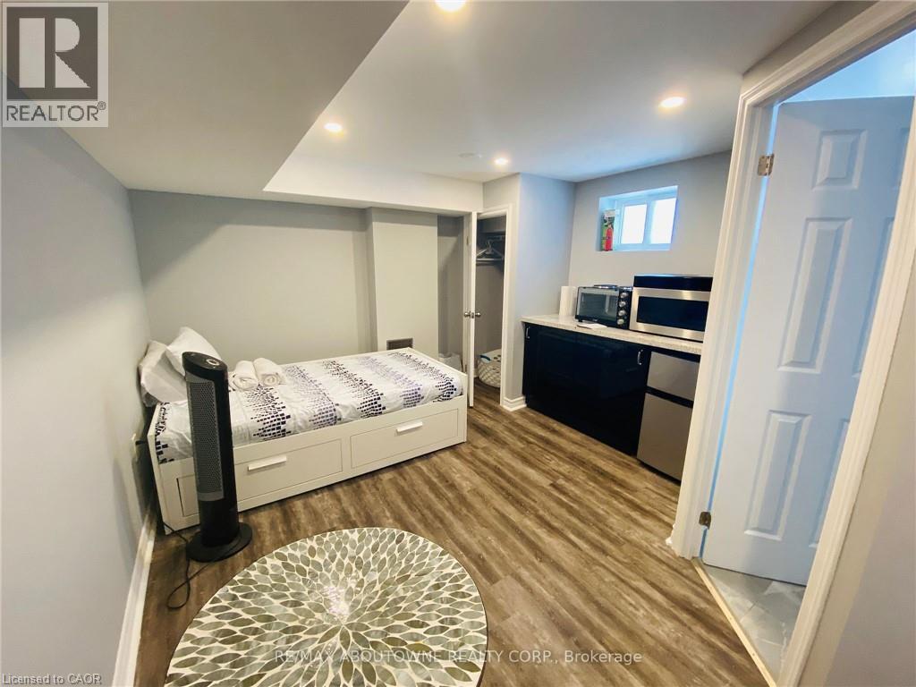 1601 Sandgate Crescent, Mississauga, Ontario  L5J 2E3 - Photo 32 - 40806486