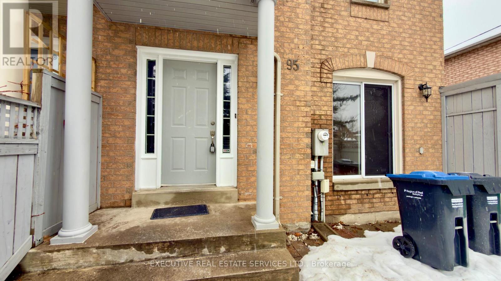 95 Yellow Brick Road, Brampton, Ontario  L6V 4K7 - Photo 3 - W12793426