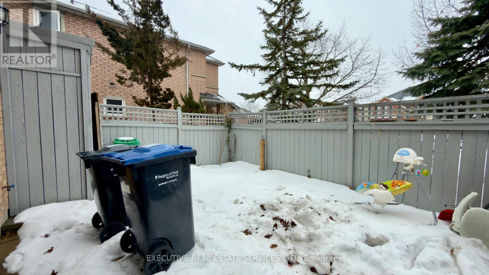 95 Yellow Brick Road, Brampton, Ontario  L6V 4K7 - Photo 4 - W12793426