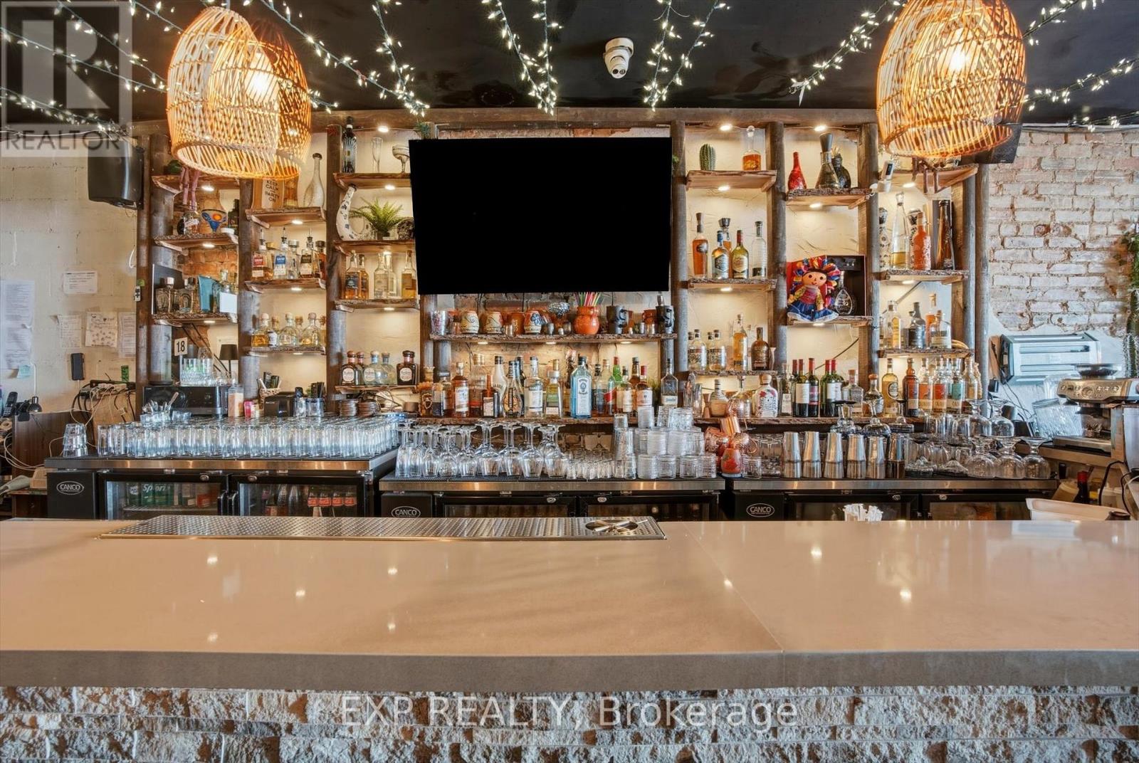 1263 Queen Street W, Toronto, Ontario  M6K 1L5 - Photo 5 - W12809604