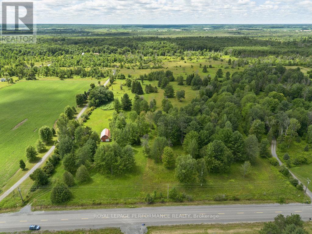 3117 Torwood Drive, Ottawa, Ontario K0A 1T0 - Photo 11 - X12311716