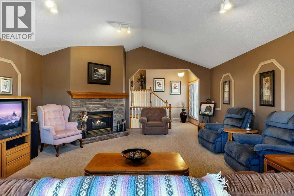 123 Valley Glen Bay Nw, Calgary, Alberta  T3B 5P9 - Photo 28 - A2285785