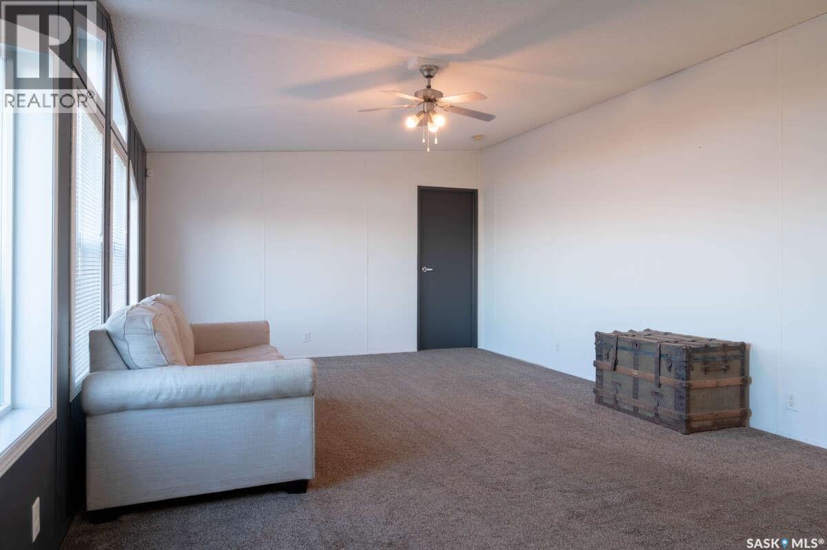 Range Road 2074, Estevan Rm No. 5, Saskatchewan  S4A 0X5 - Photo 15 - SK028977