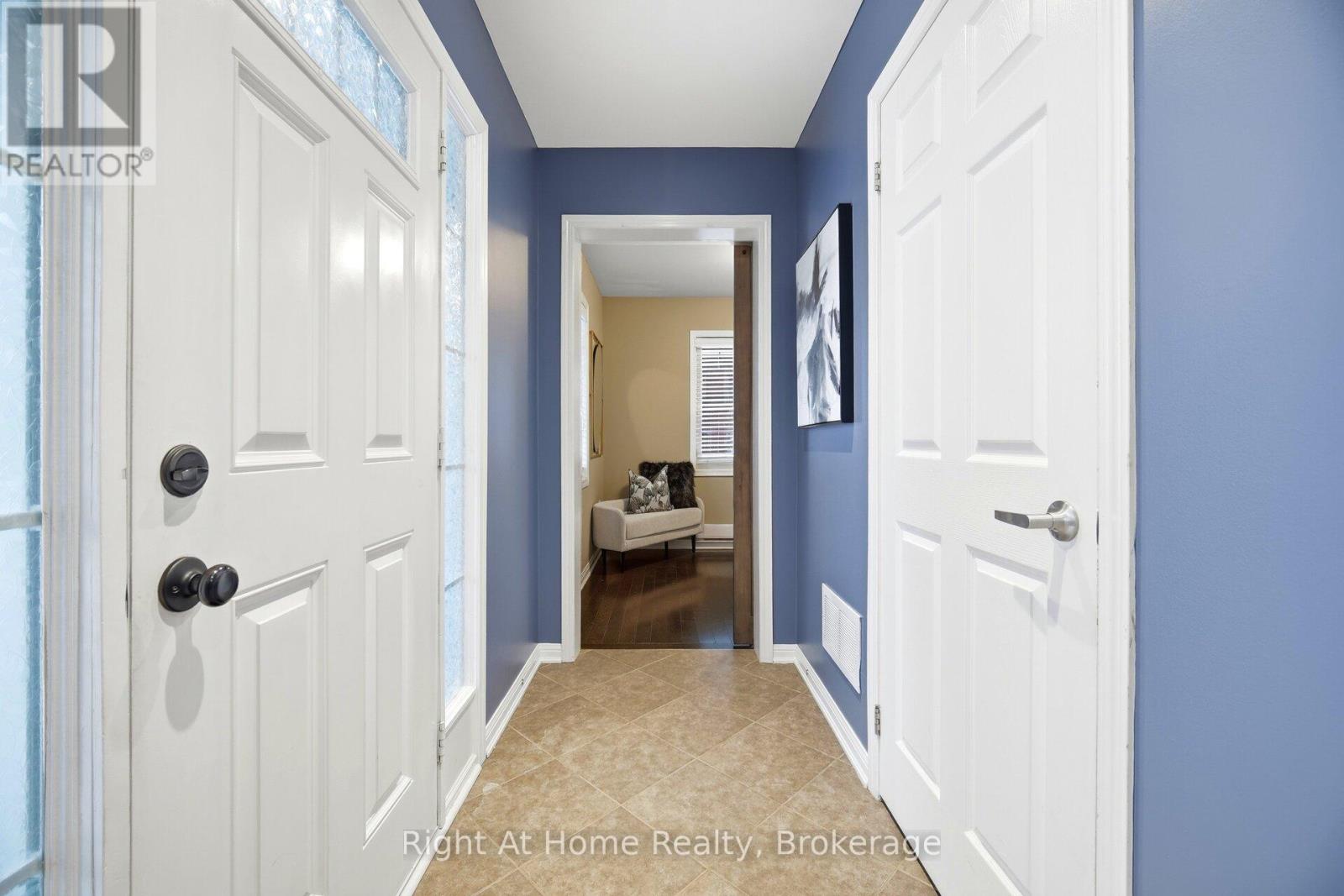 387 Cavanagh Lane, Milton, Ontario  L9T 8J9 - Photo 36 - W12809622