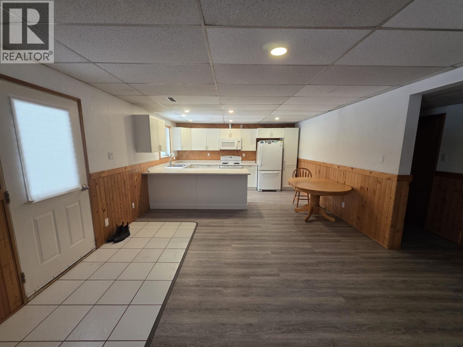 2421 Kroyer Avenue, Terrace, British Columbia  V8G 0G2 - Photo 26 - R3092153