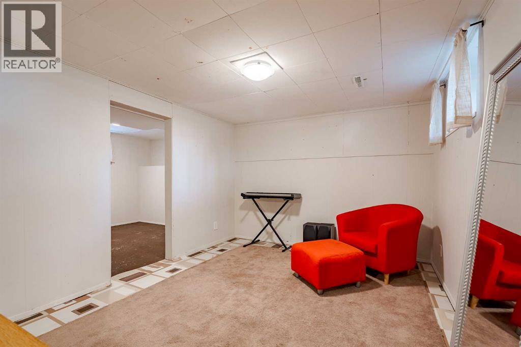 6507 34 Avenue Nw, Calgary, Alberta  T3B 1M9 - Photo 20 - A2287118