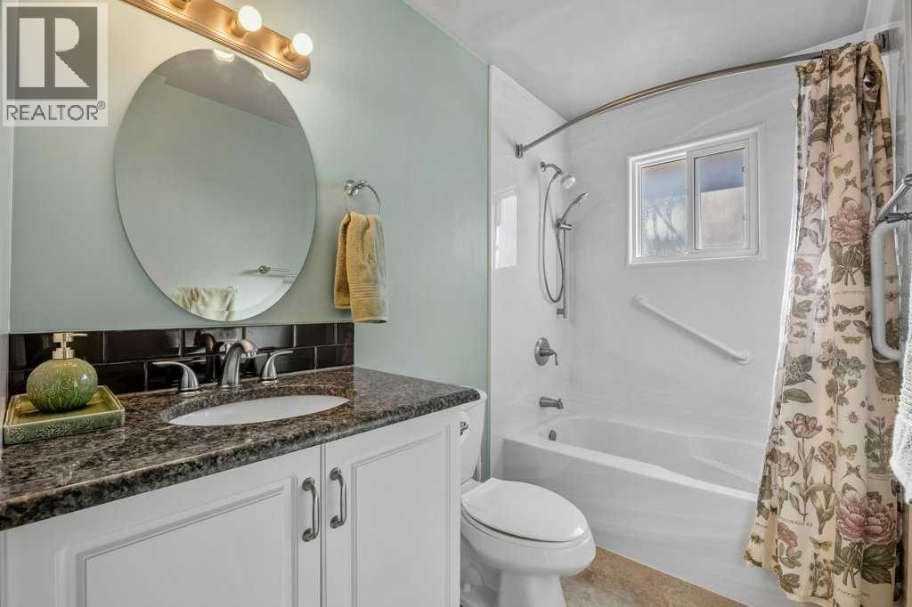 417 Huntington Way Ne, Calgary, Alberta  T2K 5A7 - Photo 21 - A2287372