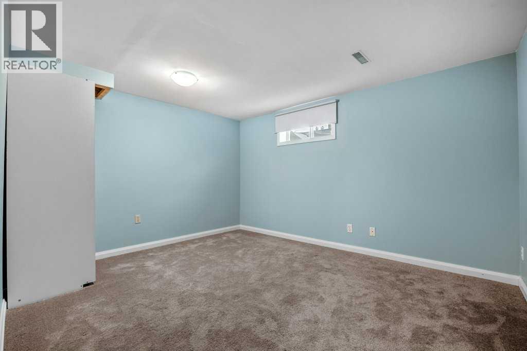 417 Huntington Way Ne, Calgary, Alberta  T2K 5A7 - Photo 30 - A2287372