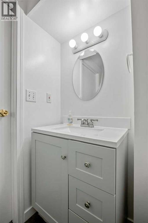 417 Huntington Way Ne, Calgary, Alberta  T2K 5A7 - Photo 33 - A2287372