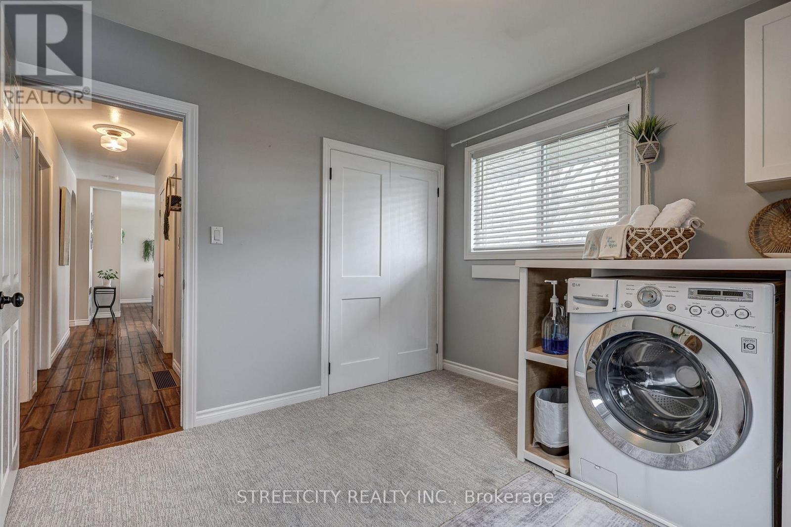 183 Centennial Avenue, Central Elgin, Ontario  N5R 5B3 - Photo 21 - X12809632