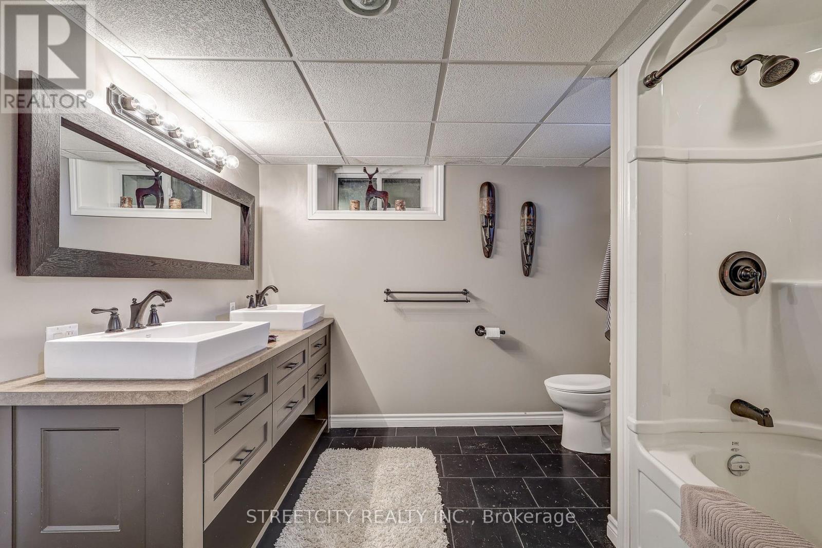 183 Centennial Avenue, Central Elgin, Ontario  N5R 5B3 - Photo 29 - X12809632