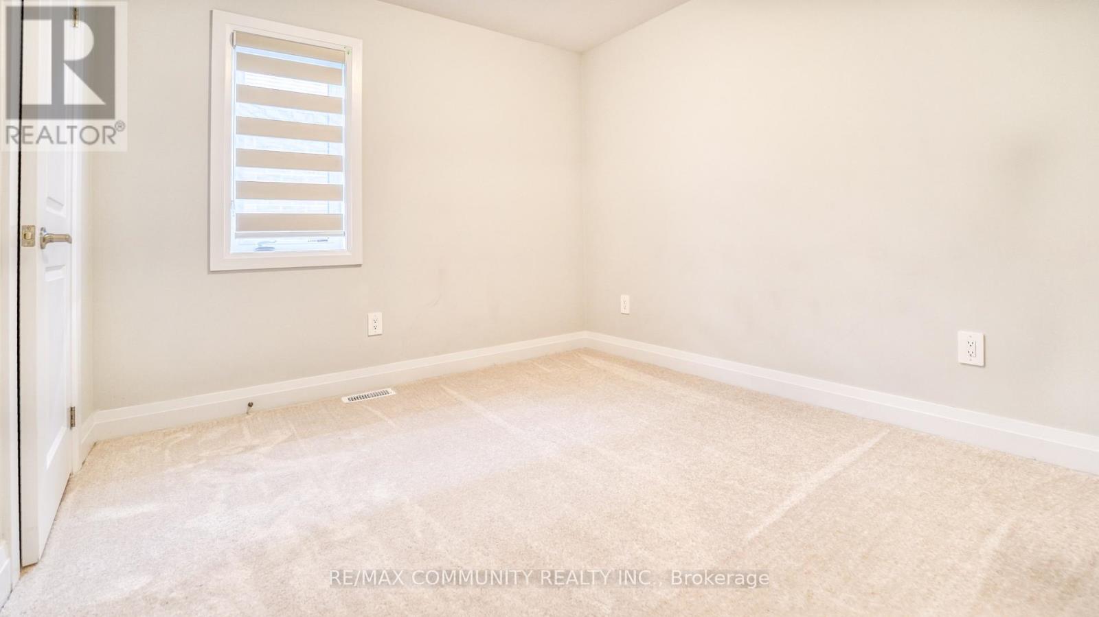 21 Corley Street, Kawartha Lakes (Lindsay), Ontario  K9V 0R2 - Photo 16 - X12790628