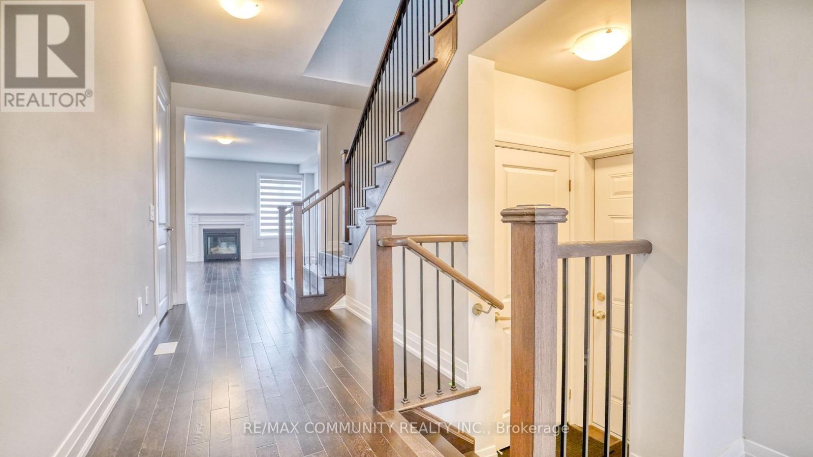 21 Corley Street, Kawartha Lakes (Lindsay), Ontario  K9V 0R2 - Photo 3 - X12790628