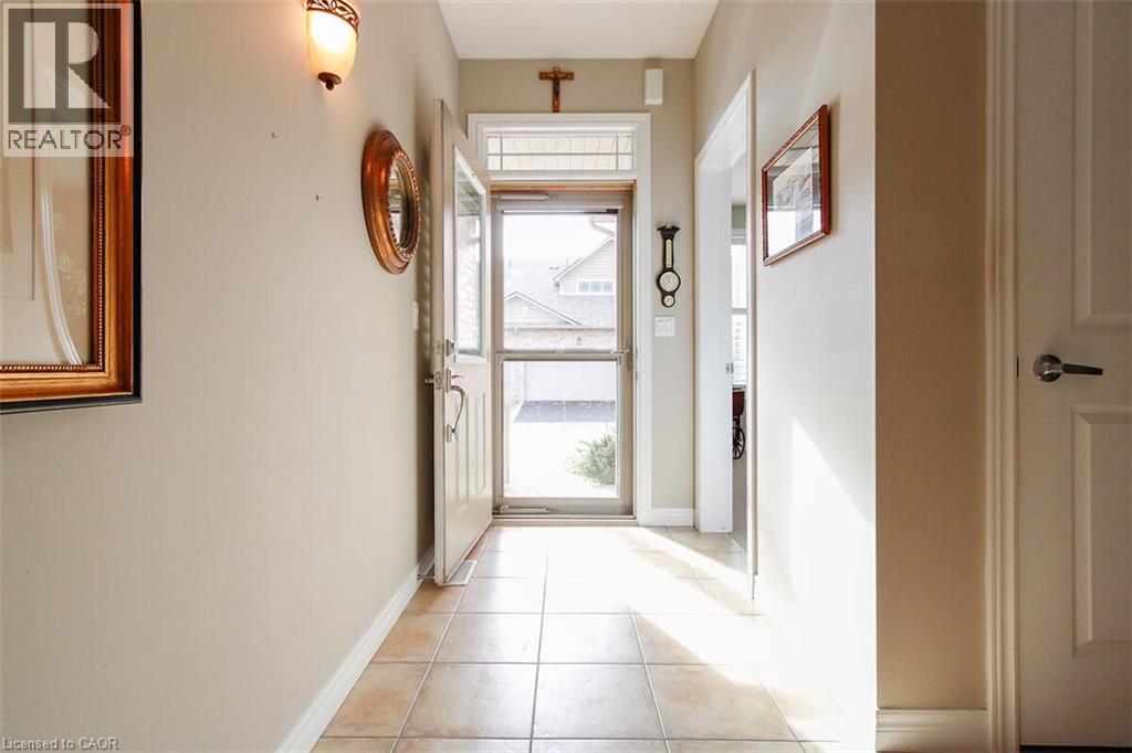 2120 Itabashi Way Unit# 158, Burlington, Ontario  L7M 0V3 - Photo 3 - 40788588