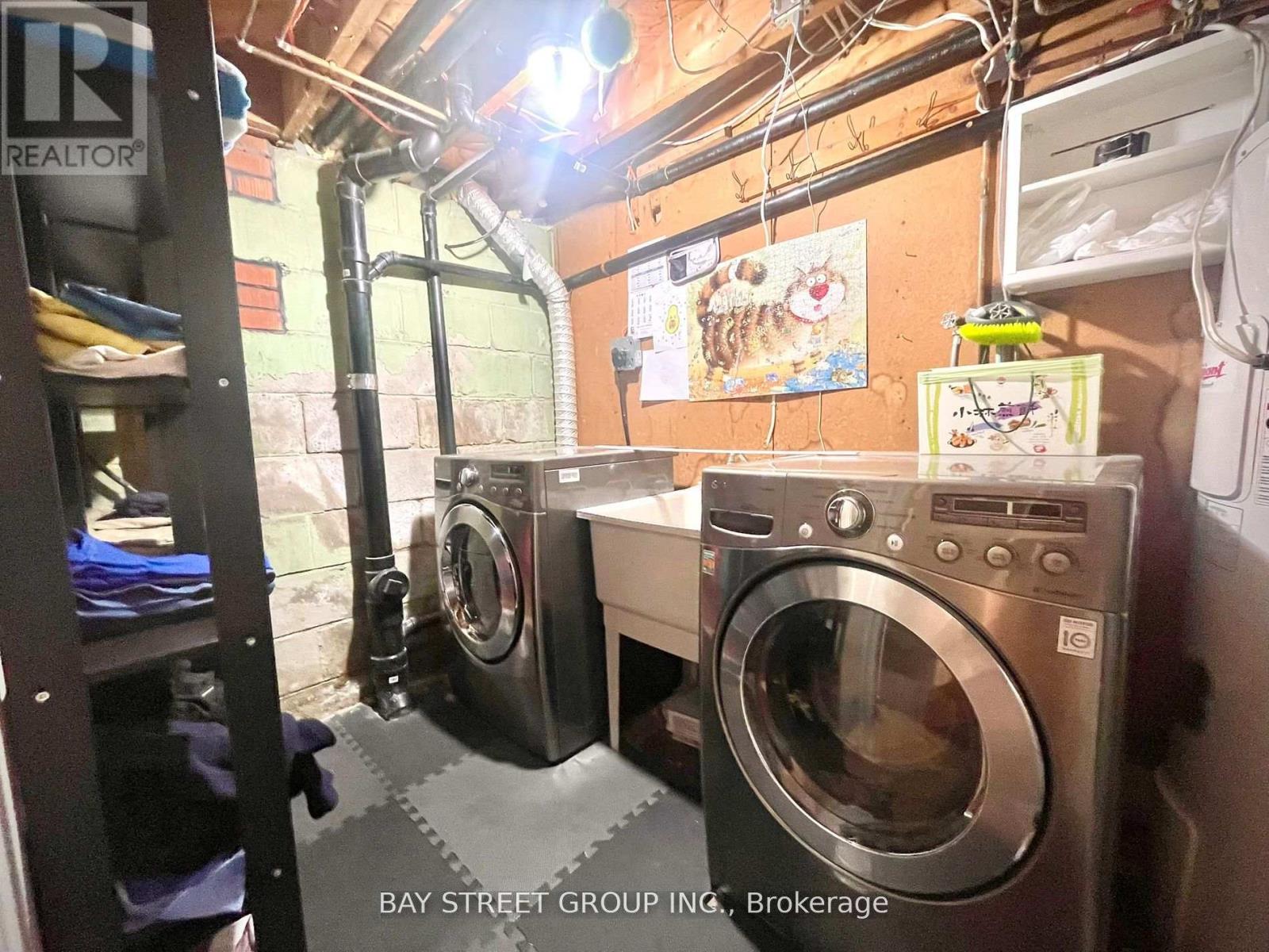 Lower Level - 3 Ravenwood Place, Toronto, Ontario  M4B 2M4 - Photo 8 - E12809620