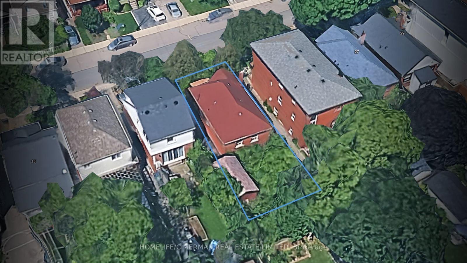 21 Seventeenth Street, Toronto, Ontario  M8V 3K2 - Photo 3 - W12808954