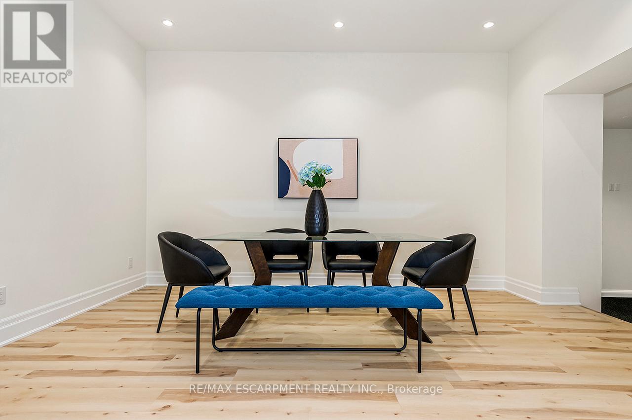 1618 Dogwood Trail, Mississauga, Ontario  L5G 3A5 - Photo 41 - W12809624