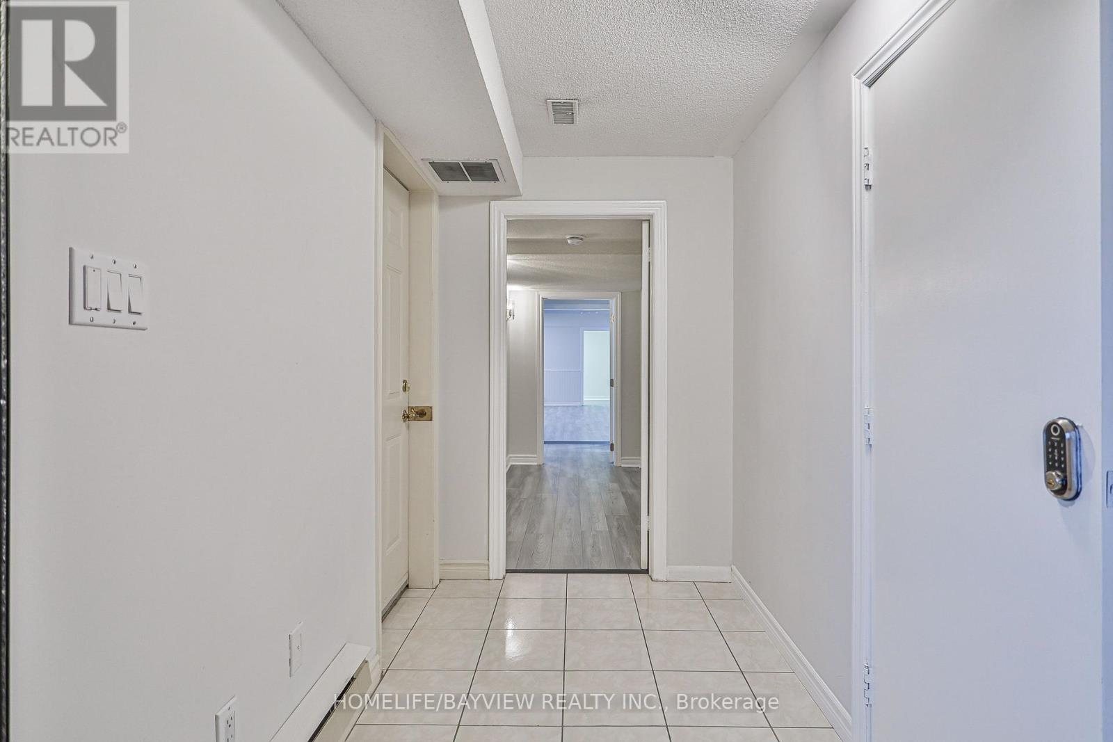 Basement - 276 Hounslow Avenue, Toronto, Ontario  M2N 2B8 - Photo 7 - C12809266