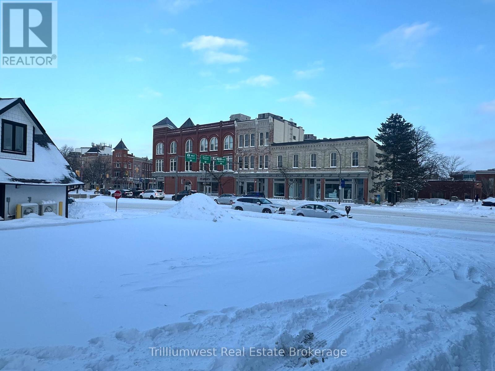 20-28 Erie Street, Stratford, Ontario  N5A 2M4 - Photo 5 - X12809648