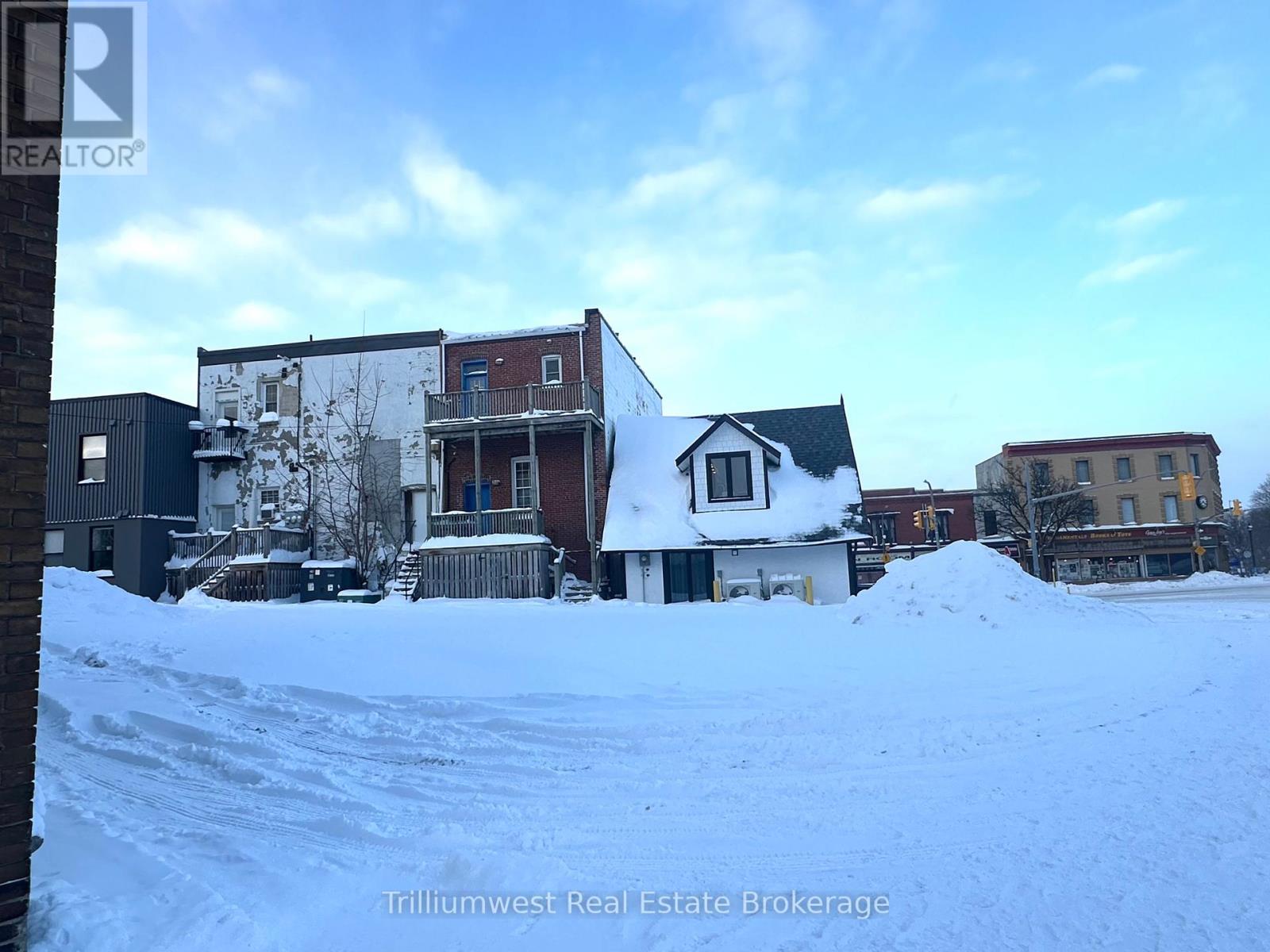 20-28 Erie Street, Stratford, Ontario  N5A 2M4 - Photo 7 - X12809648