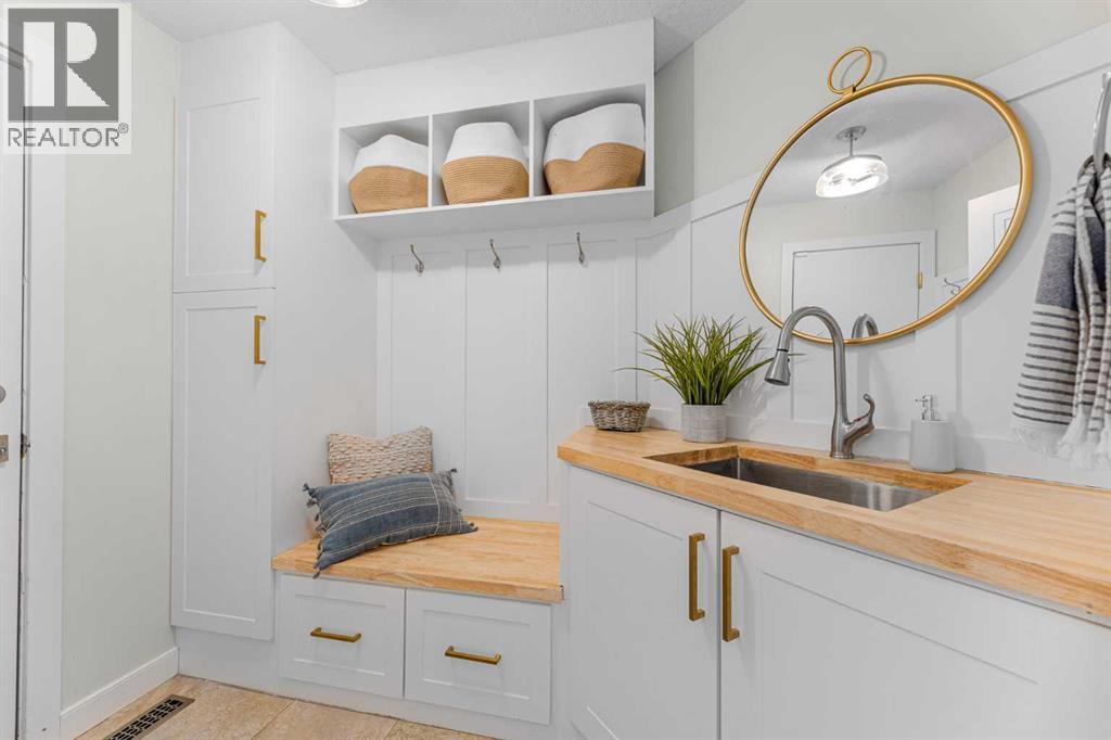 271196 Range Road 13  Nw, Airdrie, Alberta  T4B 0B8 - Photo 21 - A2273148