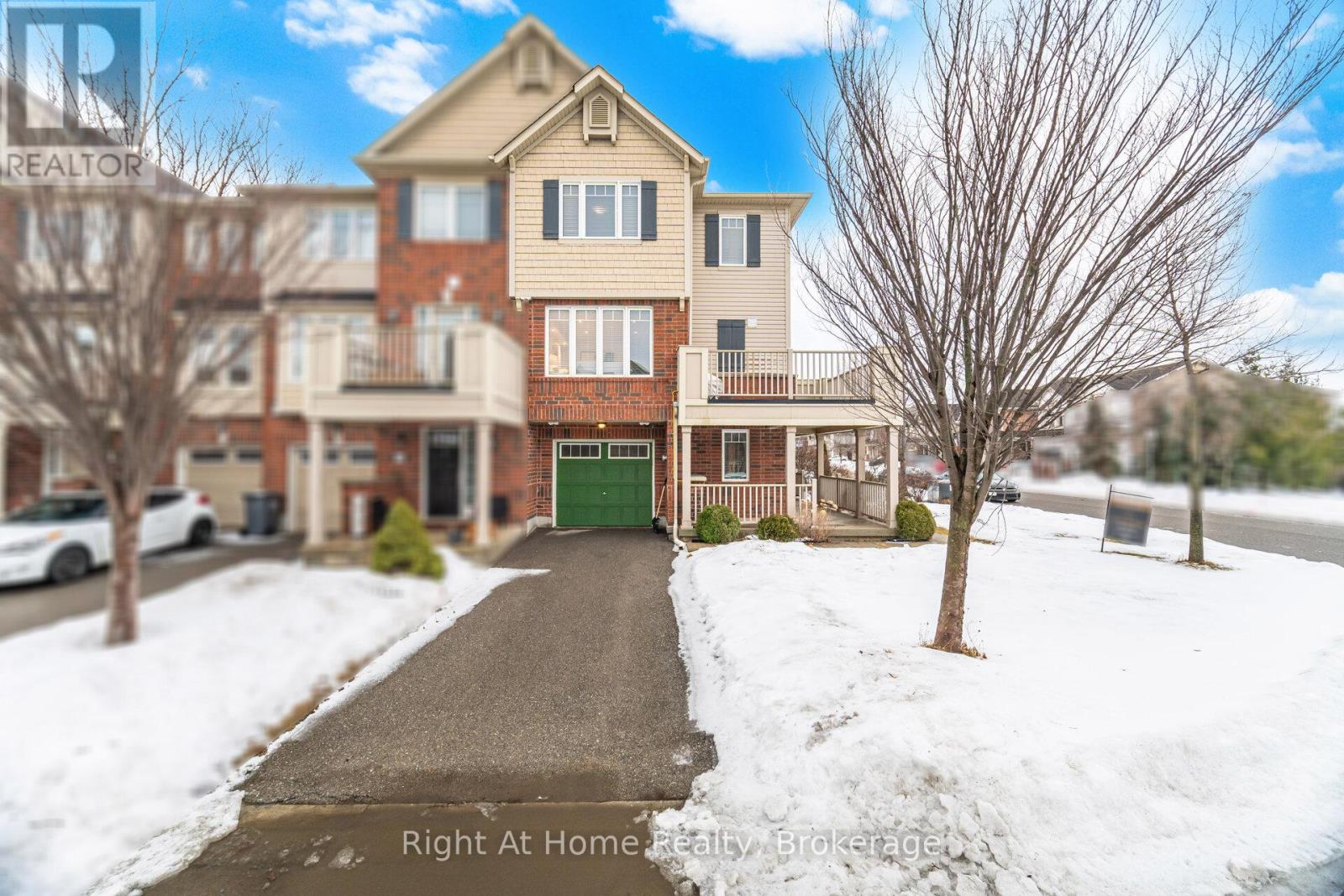 387 Cavanagh Lane, Milton, Ontario  L9T 8J9 - Photo 6 - W12809622