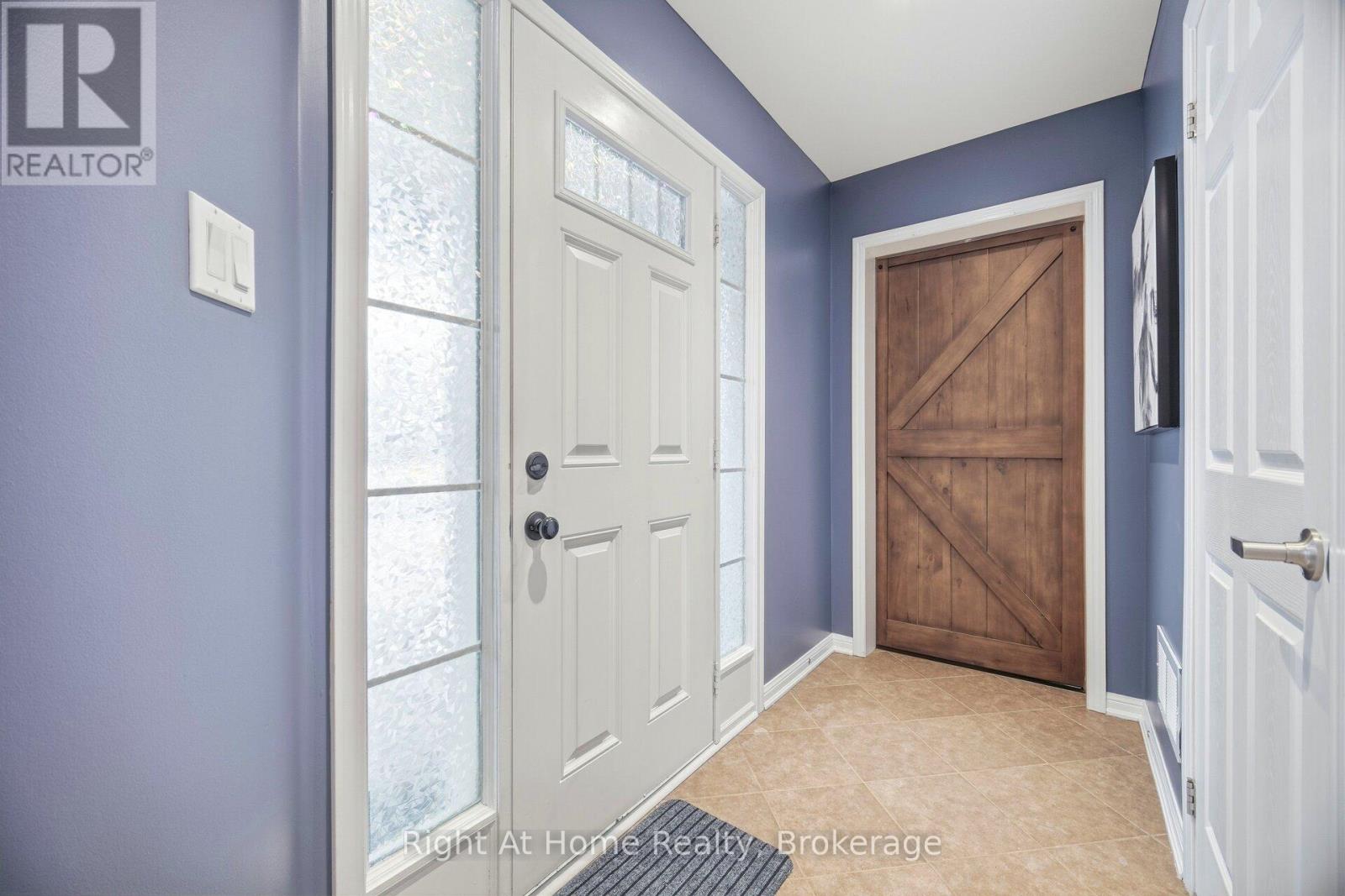 387 Cavanagh Lane, Milton, Ontario  L9T 8J9 - Photo 9 - W12809622