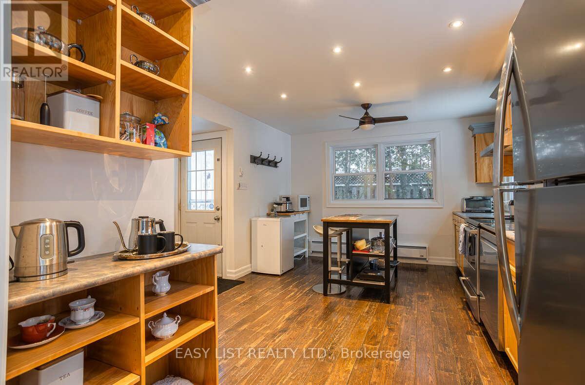 73 Hobart Crescent, Ottawa, Ontario  K2H 5S3 - Photo 10 - X12809642