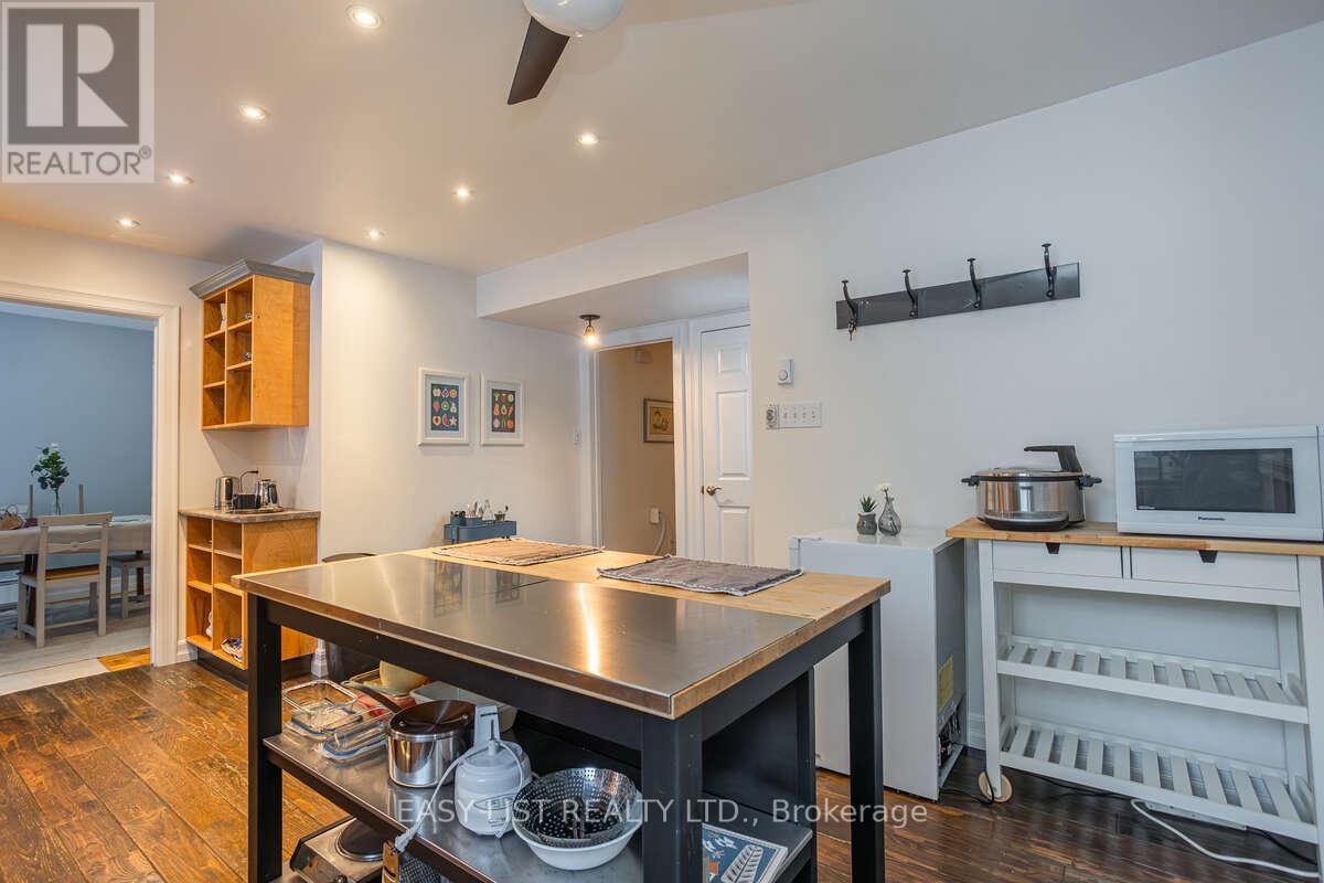 73 Hobart Crescent, Ottawa, Ontario  K2H 5S3 - Photo 9 - X12809642