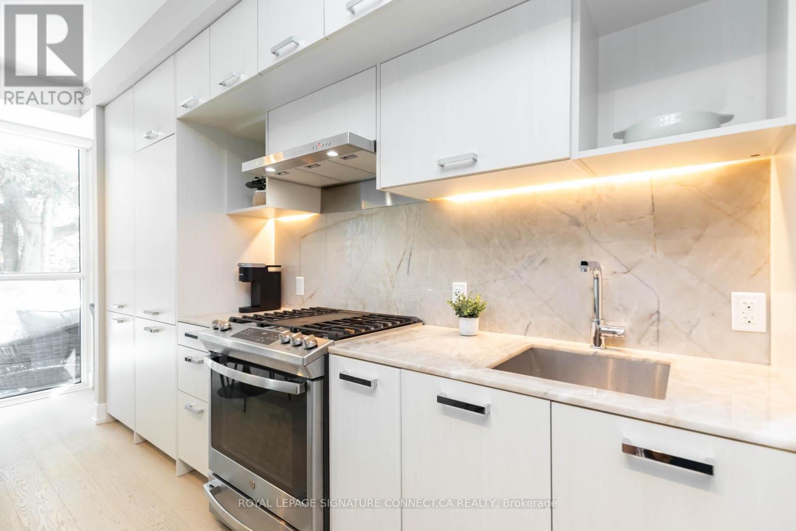 207 - 1331 Queen Street E, Toronto, Ontario  M4L 0B1 - Photo 11 - E12809636