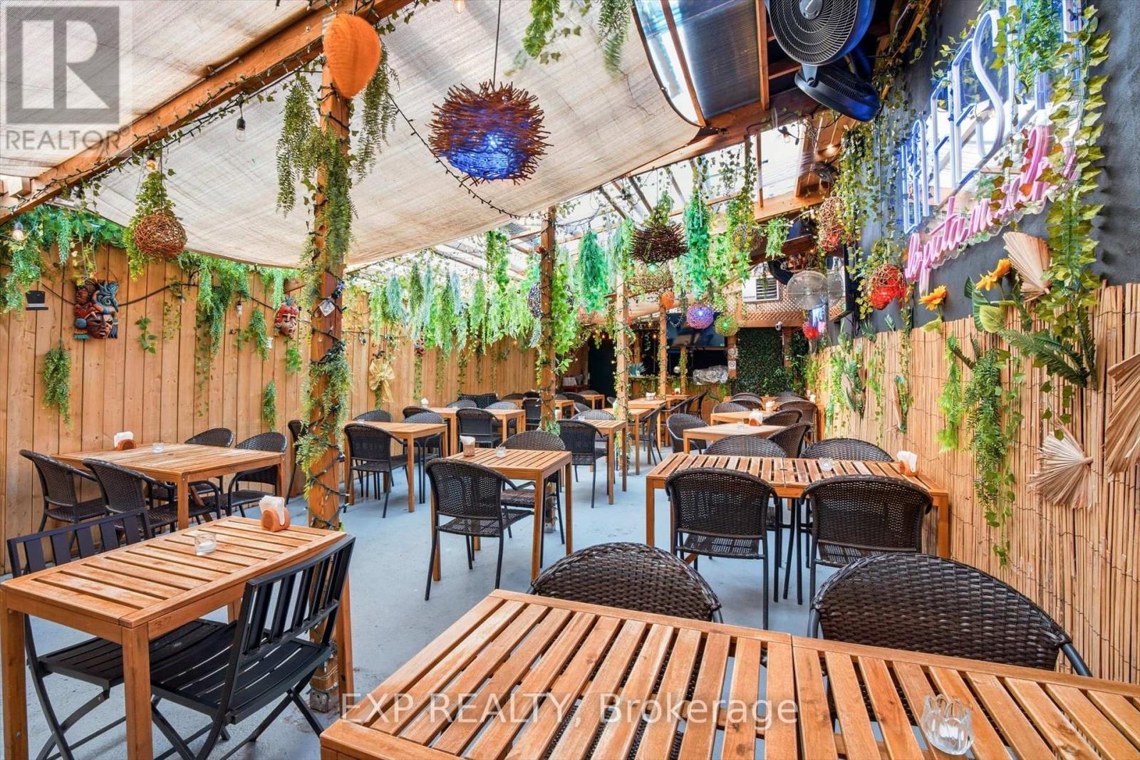 1263 Queen Street W, Toronto, Ontario  M6K 1L5 - Photo 16 - W12809604