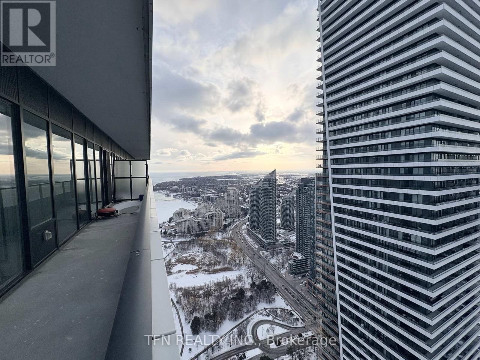 4703 - 20 Shore Breeze Drive, Toronto, Ontario  M8V 0C7 - Photo 13 - W12809652