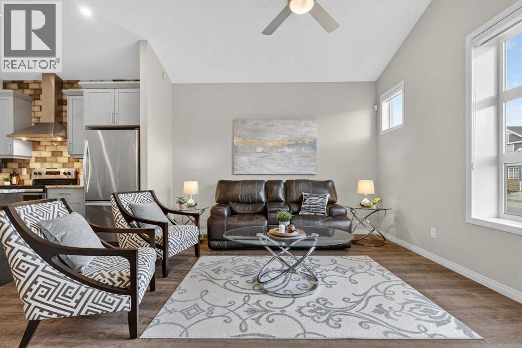 937 Livingston Way Ne, Calgary, Alberta  T3P 1N8 - Photo 4 - A2286970