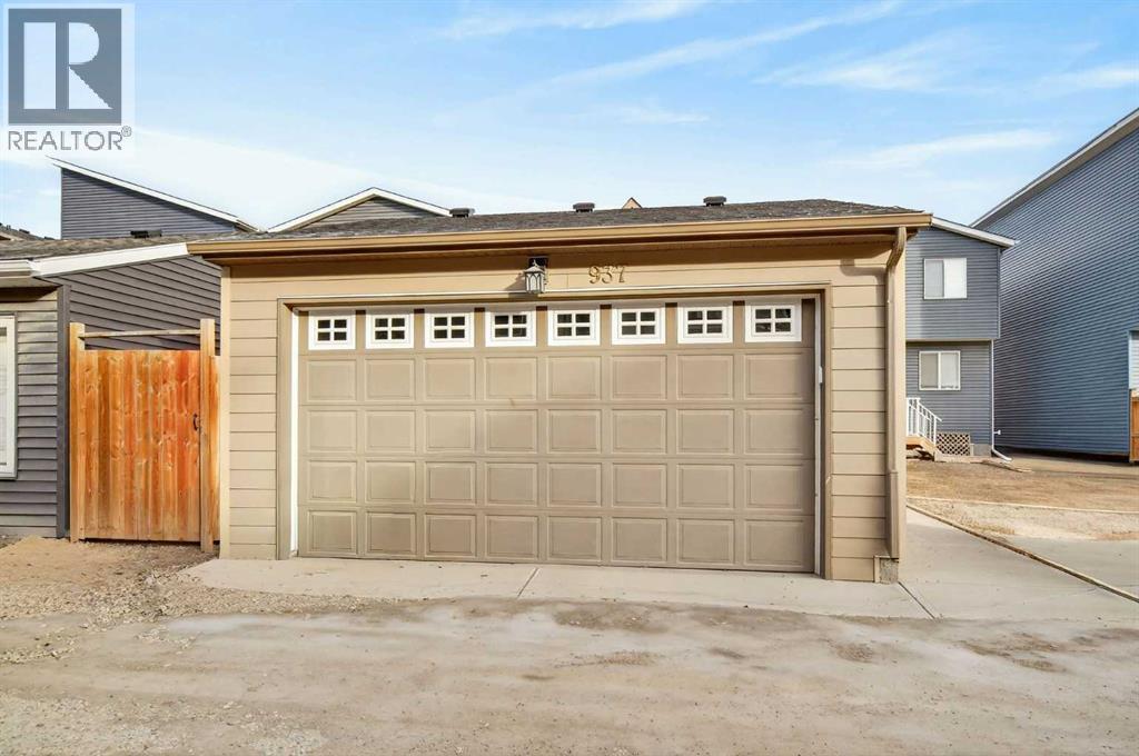 937 Livingston Way Ne, Calgary, Alberta  T3P 1N8 - Photo 40 - A2286970