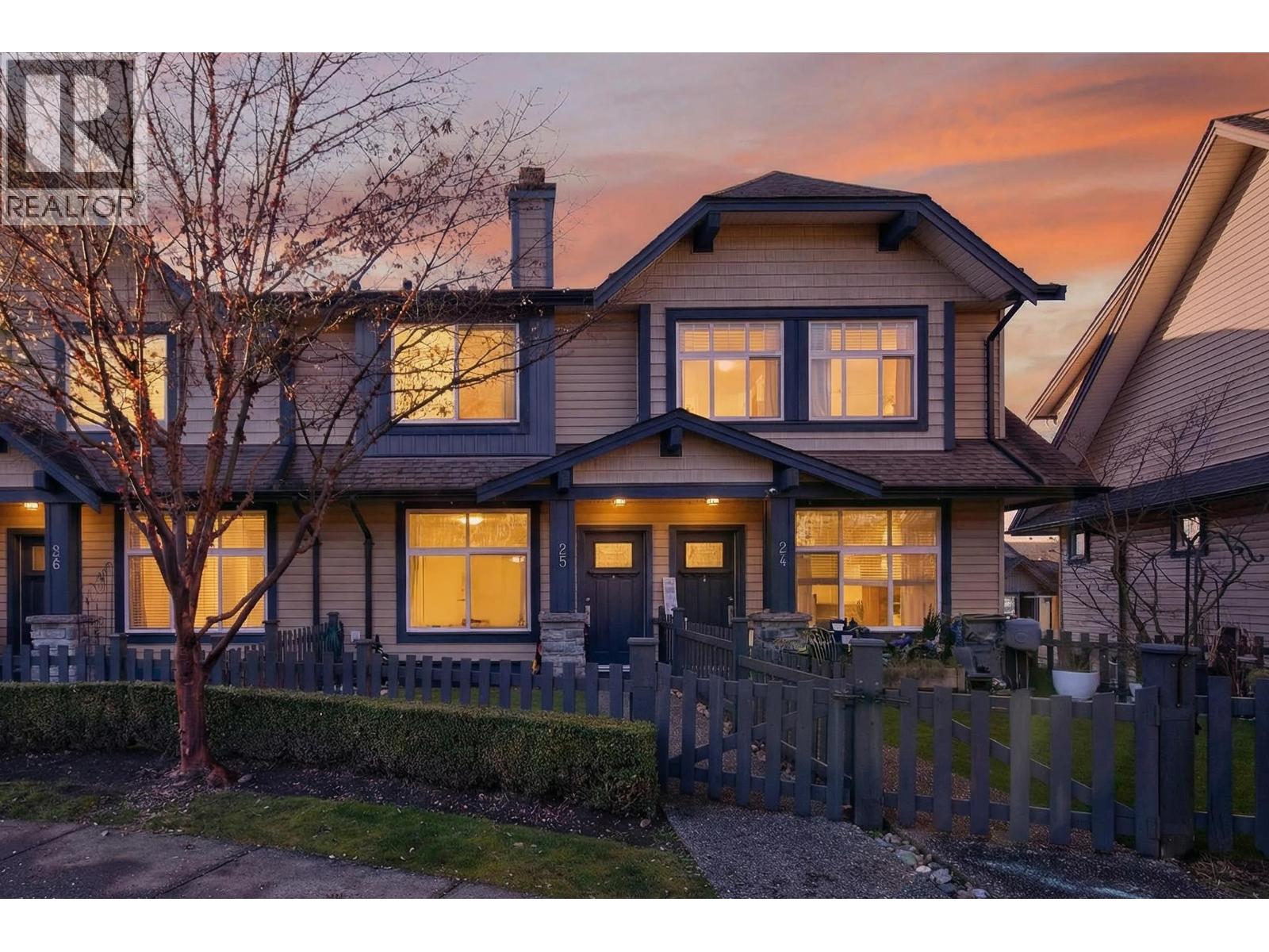 25 13819 232 STREET, Maple Ridge, British Columbia