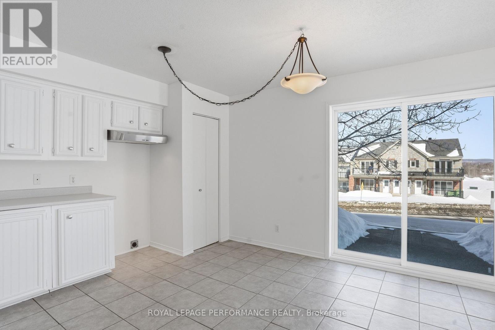 112 - 1101 Clement Street, Hawkesbury, Ontario K6A 3P1 - Photo 17 - X12809654