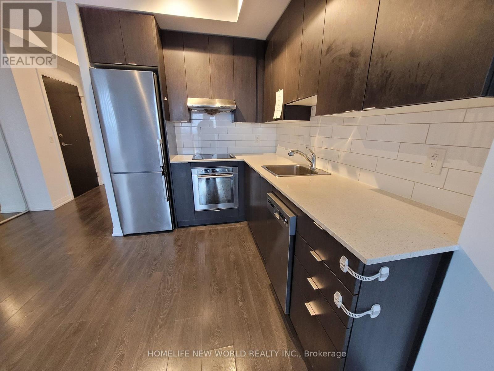 1301 - 50 Ann O'reilly Road, Toronto, Ontario  M2J 0C9 - Photo 3 - C12809666