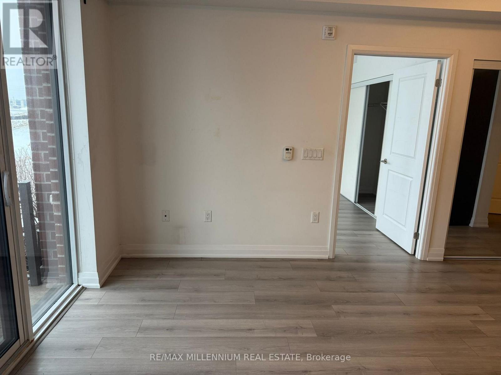 112 - 95 Attmar Drive, Brampton, Ontario  L6P 0Y6 - Photo 13 - W12809476