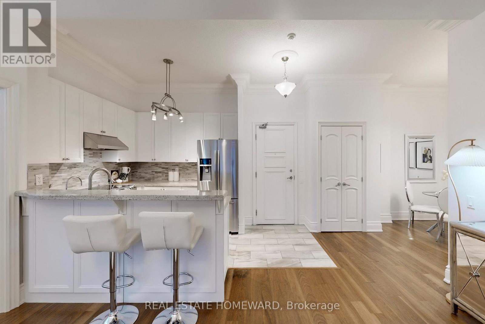 116 - 11121 Yonge Street, Richmond Hill, Ontario  L4C 0S7 - Photo 6 - N12802590