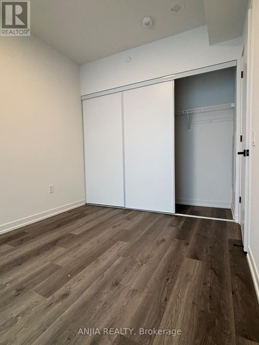 3911 - 8 Interchange Way, Vaughan, Ontario  L4K 0R2 - Photo 6 - N12809646