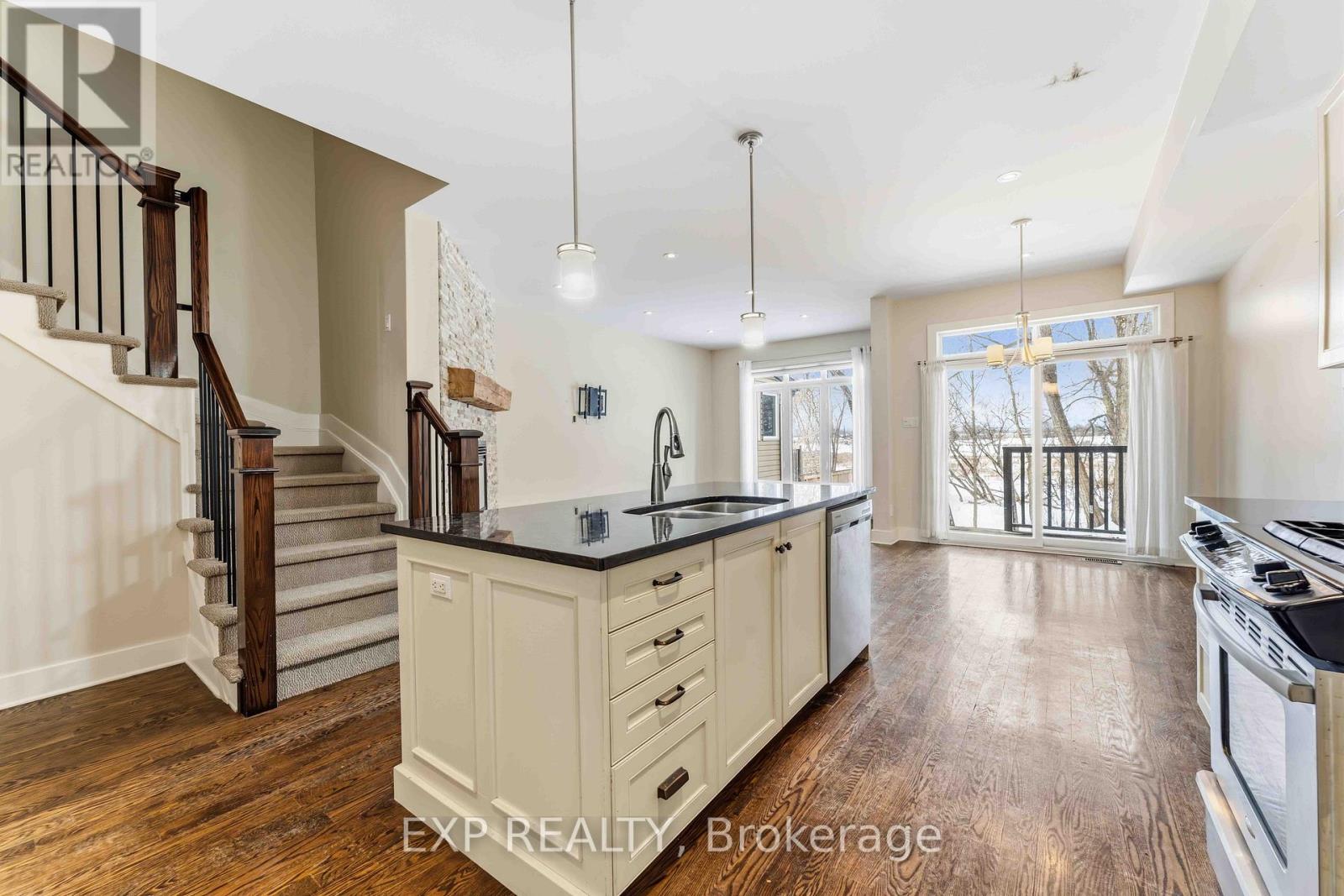 152 Rivington Street, Ottawa, Ontario  K0A 1L0 - Photo 13 - X12809672