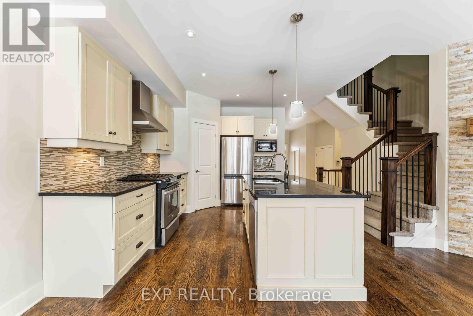 152 Rivington Street, Ottawa, Ontario  K0A 1L0 - Photo 9 - X12809672