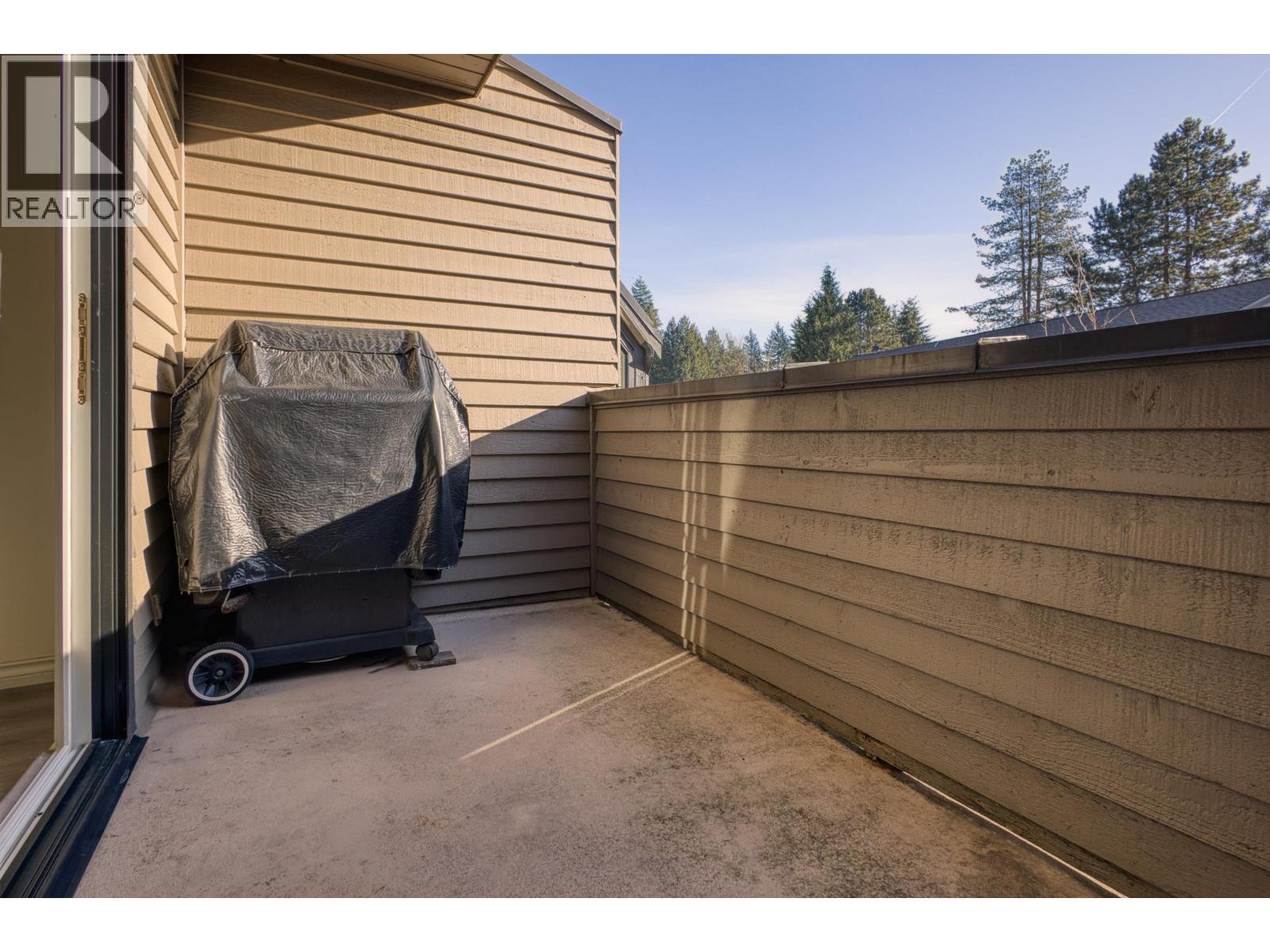 8531 Timber Court, Burnaby, British Columbia  V5A 4B6 - Photo 16 - R3085437