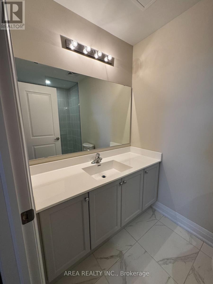 125 - 1565 Rose Way, Milton, Ontario  L9E 0J2 - Photo 13 - W12809674