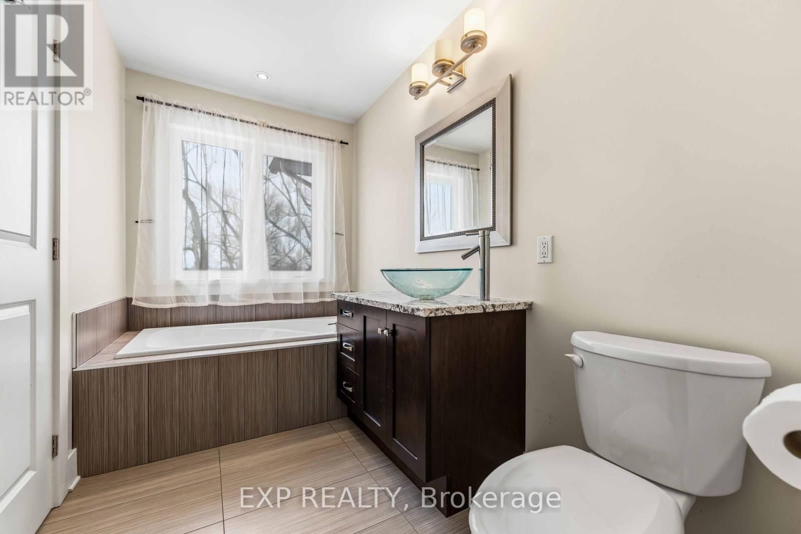 152 Rivington Street, Ottawa, Ontario  K0A 1L0 - Photo 28 - X12809686