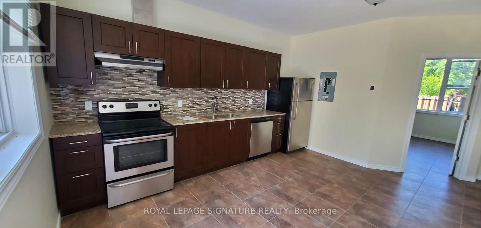 14635 Ninth Line, Whitchurch-Stouffville, Ontario  L4A 2X9 - Photo 2 - N12559942