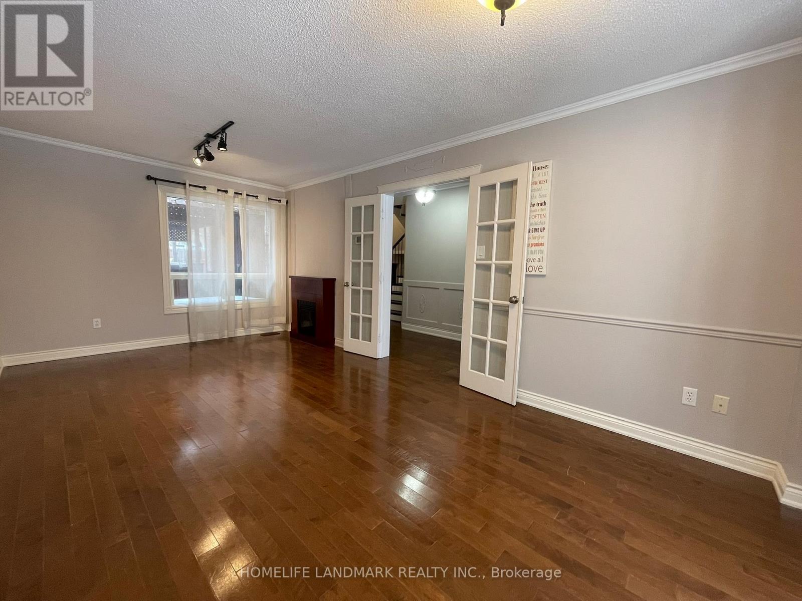 2194 Oak Bliss Crescent, Oakville, Ontario  L6M 3K1 - Photo 5 - W12706784