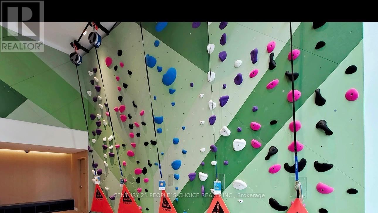 3708 - 395 Square One Drive, Mississauga, Ontario  L5B 0P6 - Photo 14 - W12809688