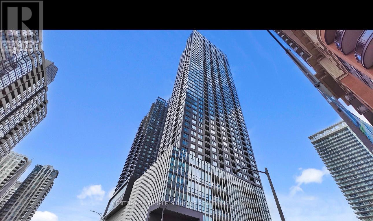 3708 - 395 Square One Drive, Mississauga, Ontario  L5B 0P6 - Photo 2 - W12809688